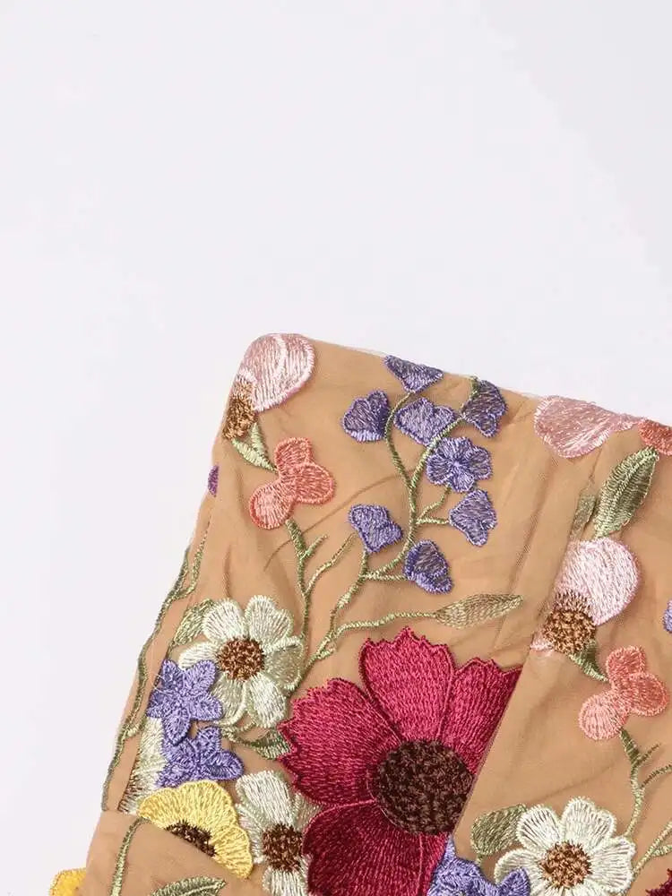 Strapless Appliques Dress