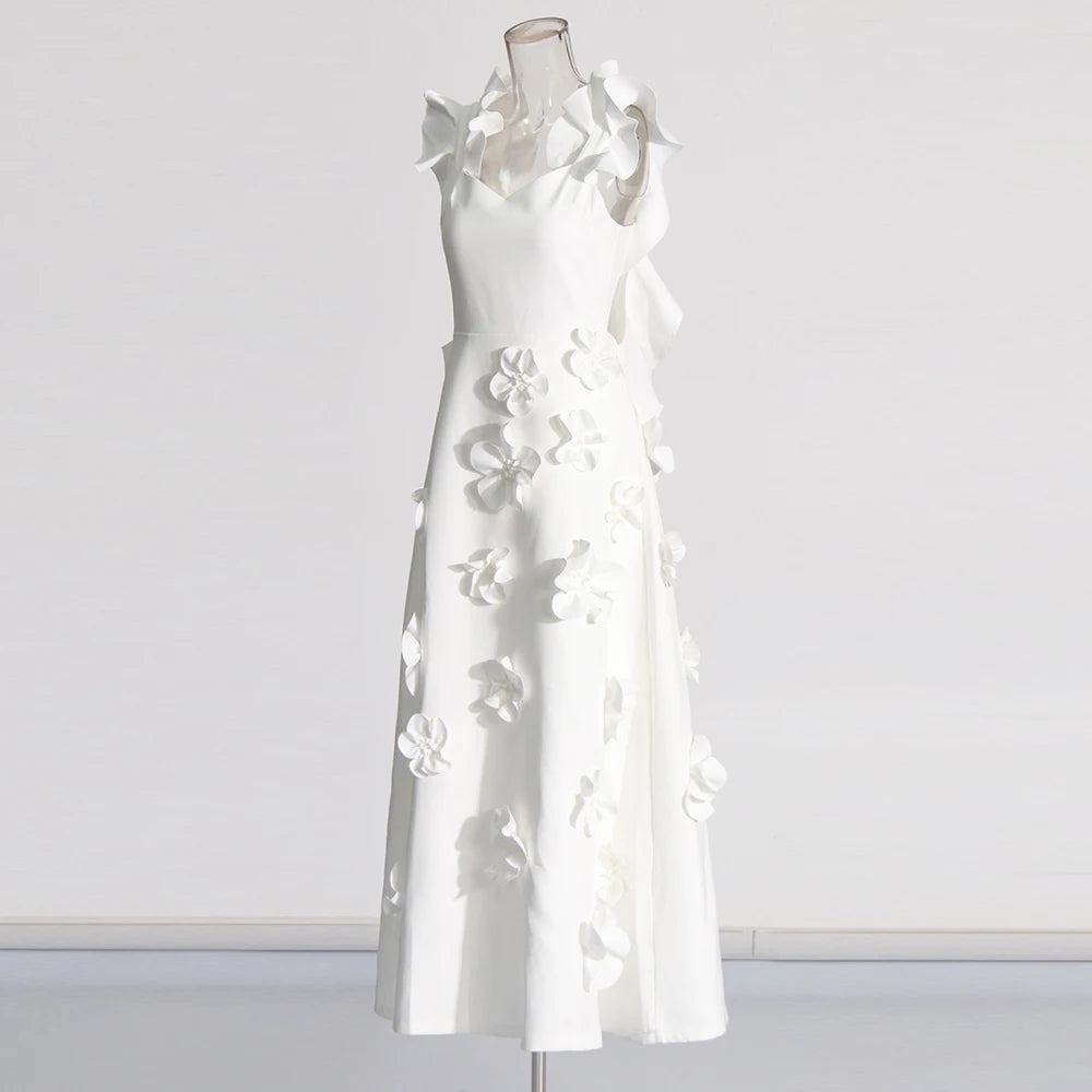 Zalia Atelier | Open Back White Appliques Dress