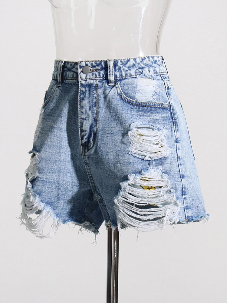 Vintage Cute Denim Shorts | Chic Street Fashion | Zalia Atelier