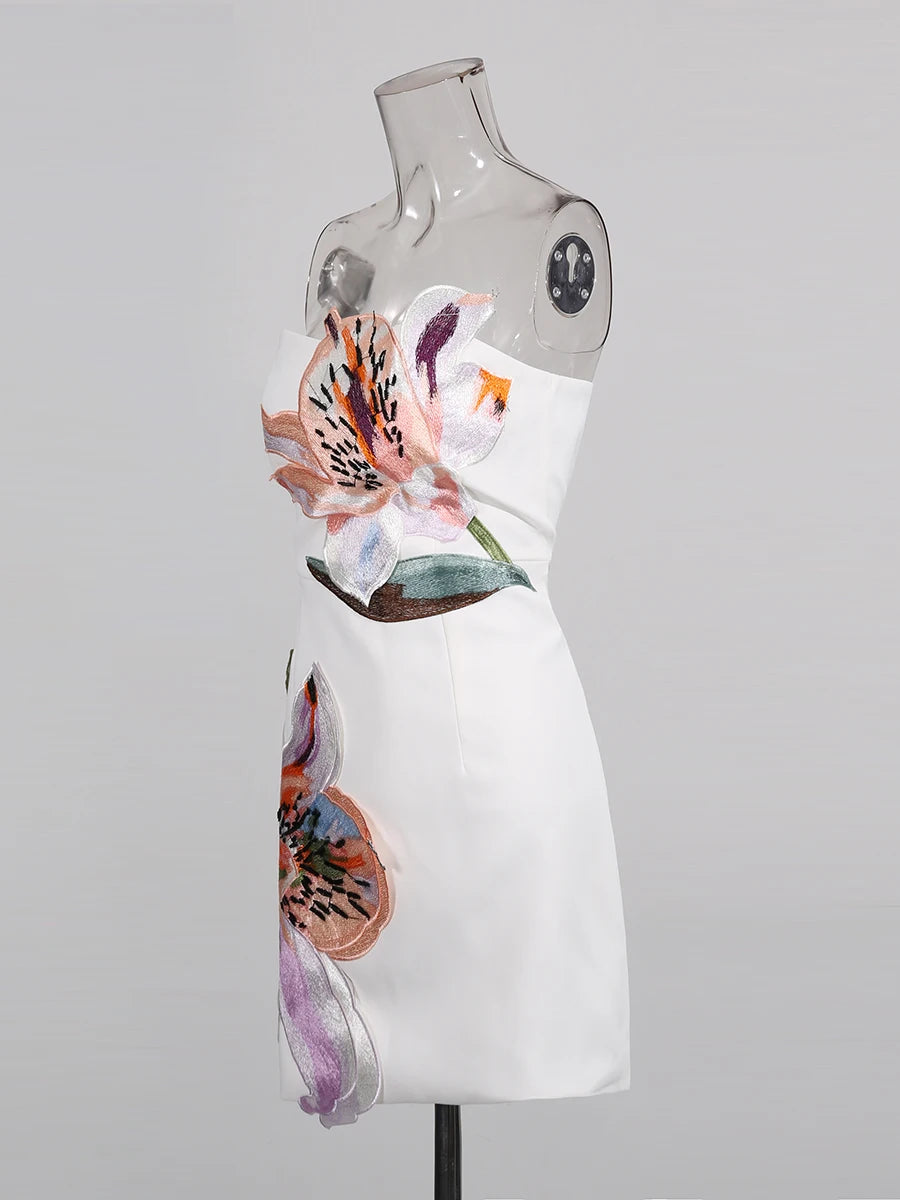 Flower Embroidery Strapless Dress